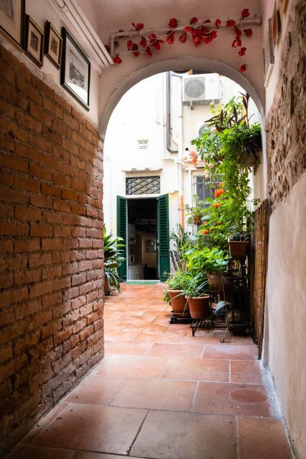 Il Nido - Cozy Studio Apartment In Santa Croce فلورنس المظهر الخارجي الصورة